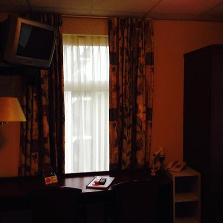 Hotel Pax 阿纳姆 外观 照片